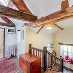 Thwaite Bridge Houseconiston *