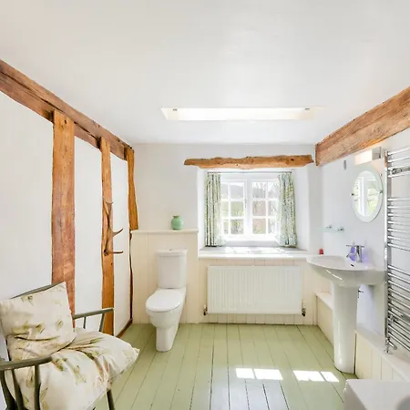 בית נופש Thwaite Bridge Houseconiston קוניסטון